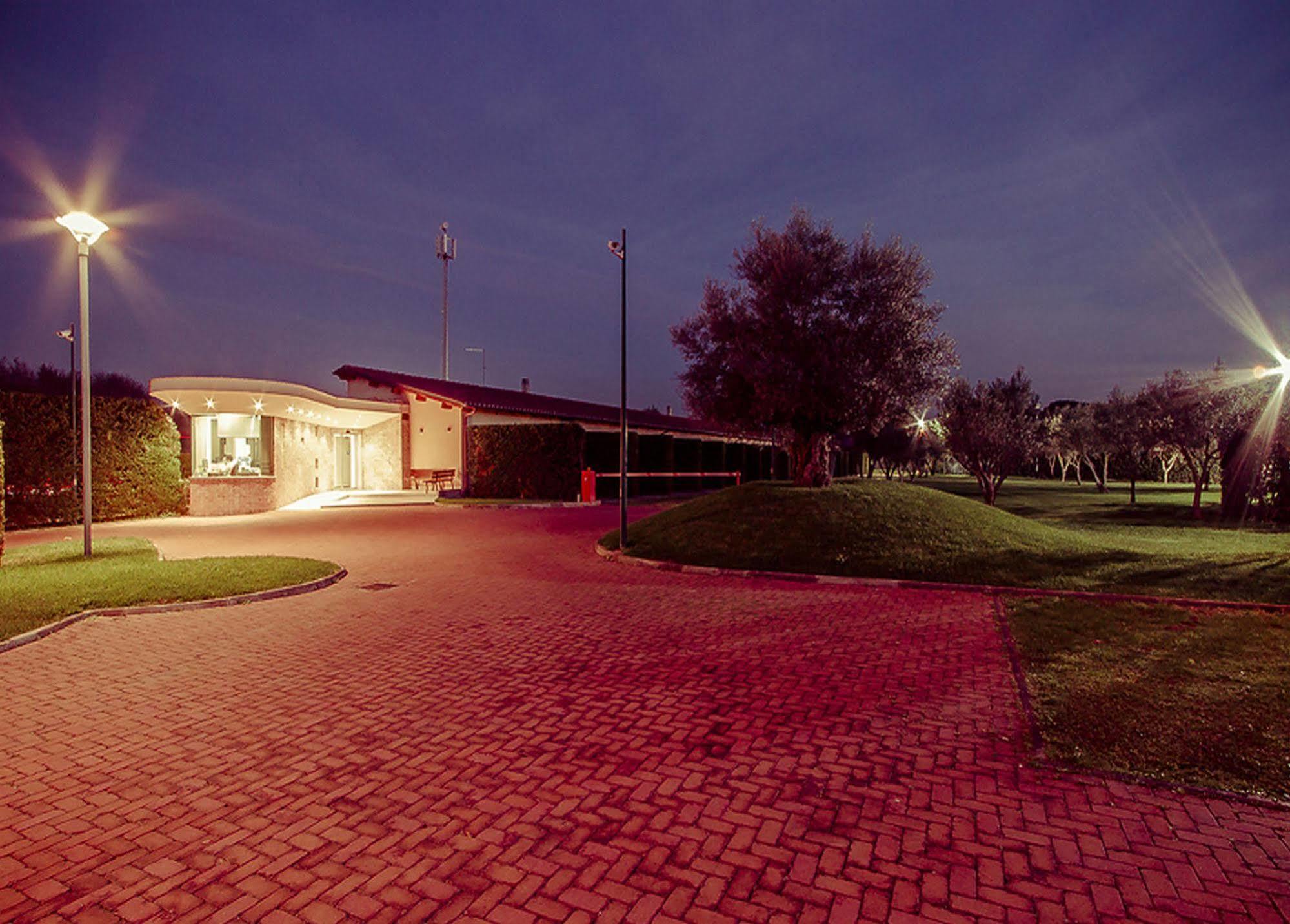 All Ways Garden Hotel & Leisure Rome Exterior photo